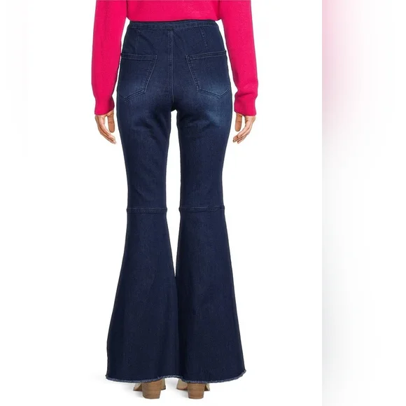 Chelsea and Violet Flare Jeans NWT - Picture 5 of 5